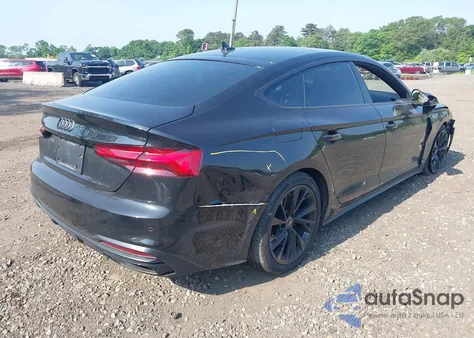 2022 Audi A5 Premium 40 z USA, uszkodzony, nr VIN WAUABCF53NA028277